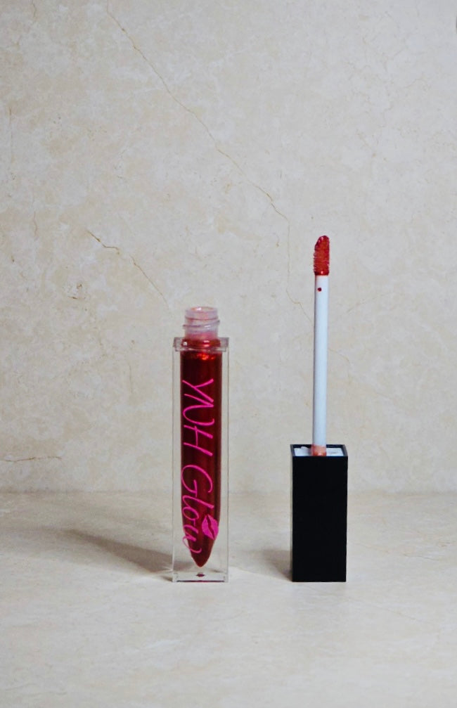 boss lady lip gloss